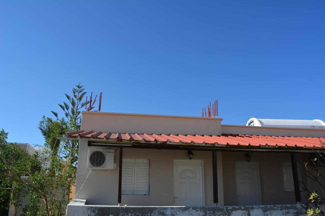 Apartament Anezinas Place Perissa  Zewnętrze zdjęcie