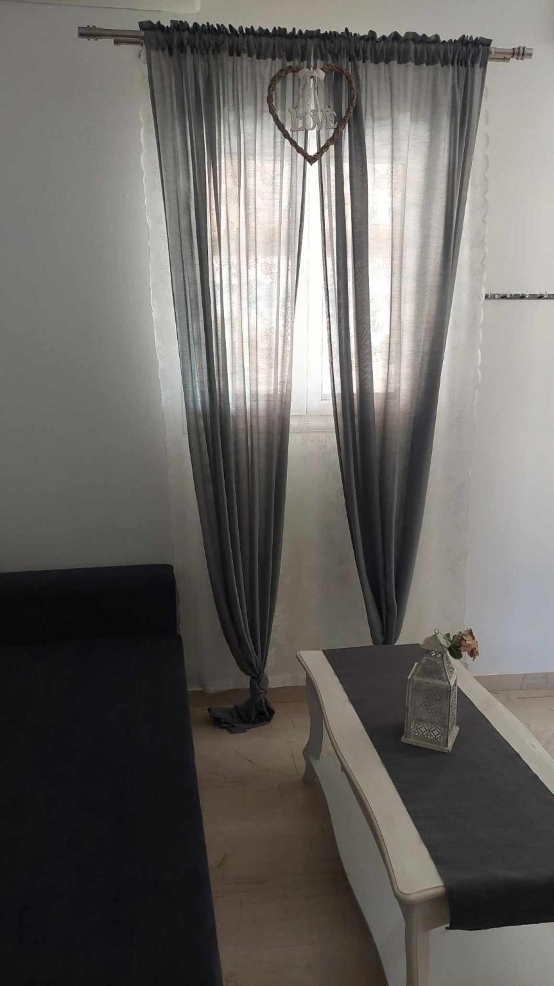 Apartament Anezinas Place Perissa  Zewnętrze zdjęcie