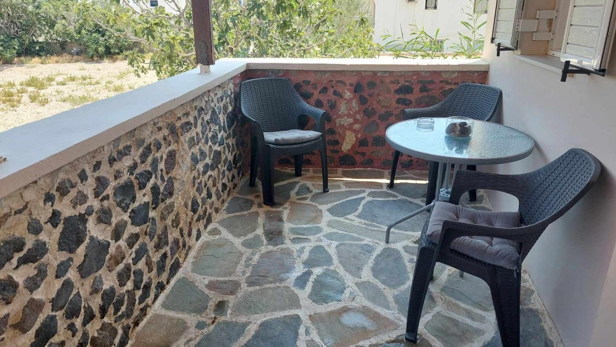 Apartament Anezinas Place Perissa  Zewnętrze zdjęcie